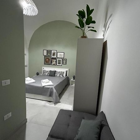 Stupor Mundi Apartment เนเปิลส์ ภายนอก รูปภาพ