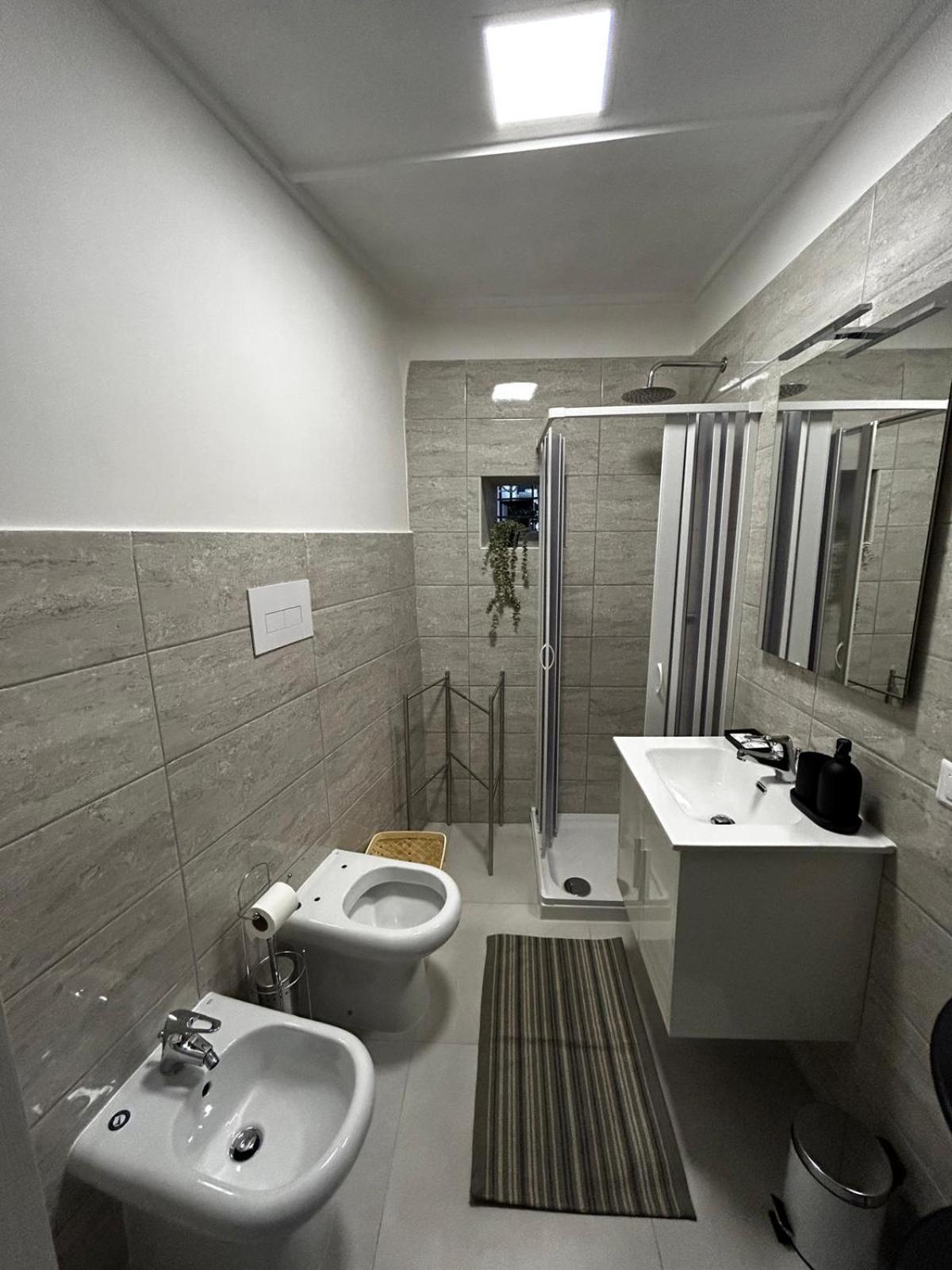 Stupor Mundi Apartment เนเปิลส์ ภายนอก รูปภาพ