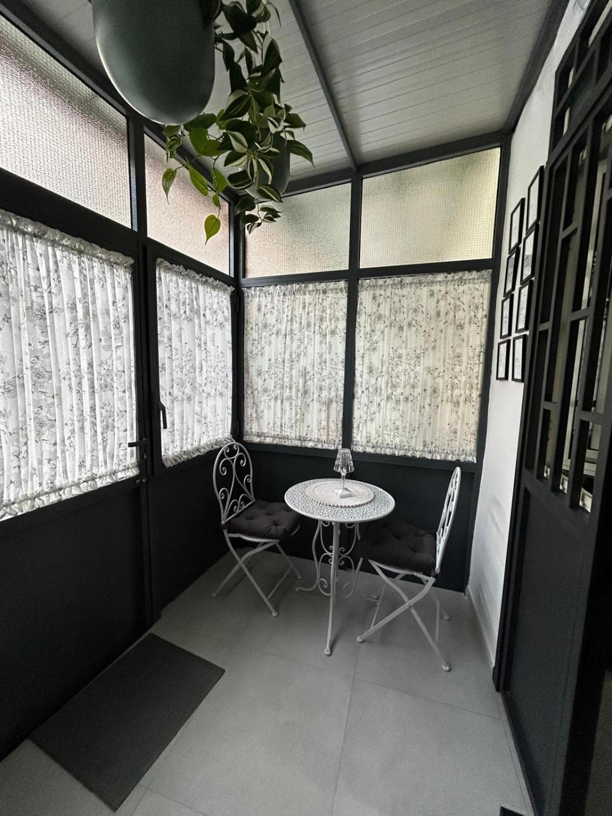 Stupor Mundi Apartment เนเปิลส์ ภายนอก รูปภาพ